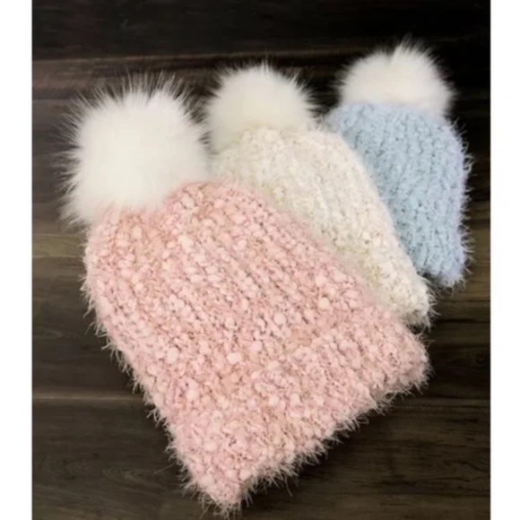 Light Blue Eyelash Knit Faux Fur Pom Pom Beanie - Picture 5 of 6